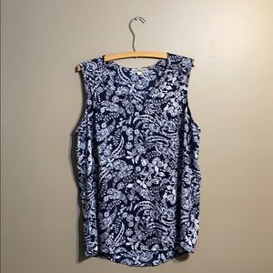 Pleione Navy and White Vneck Tank M